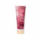 LO€AO VICTORIA'S SECRET NOVO GUAVA FIESTA SHIMMER 236ML 607843